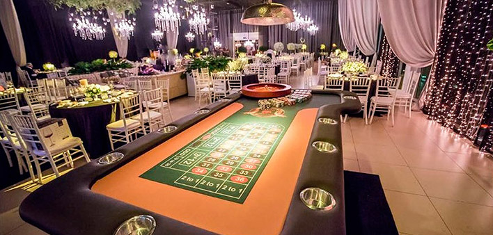 Foto de decoração de casamento com temática de Casino